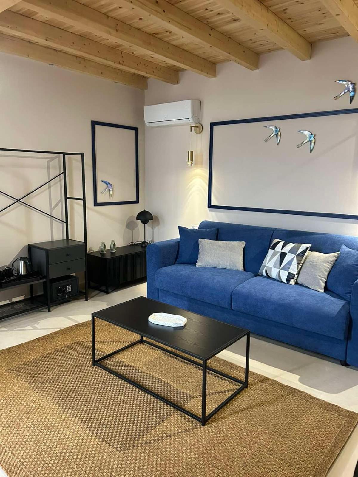 Living Yard Thissio أثينا المظهر الخارجي الصورة